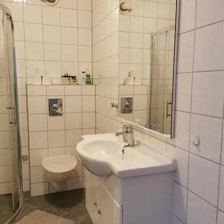 アパート 1-bedroom In Heart Of The *