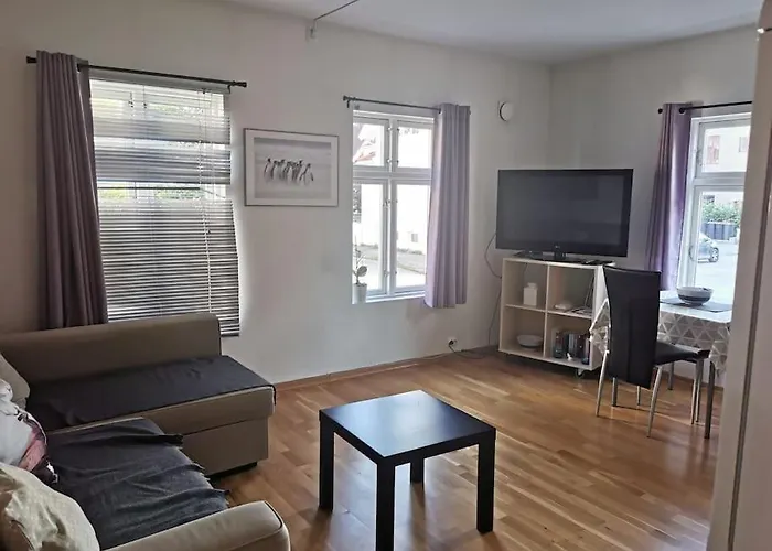 1-bedroom In Heart Of The *